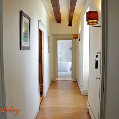 D'hotes Elegantes A Avec Piscine Chauffee Et Wifi - Fr-1-622-115 * La Menitré