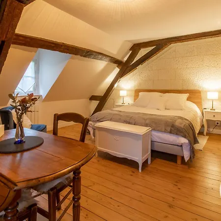 D'hotes Elegantes A Avec Piscine Chauffee Et Wifi - Fr-1-622-115 Bed & Breakfast *