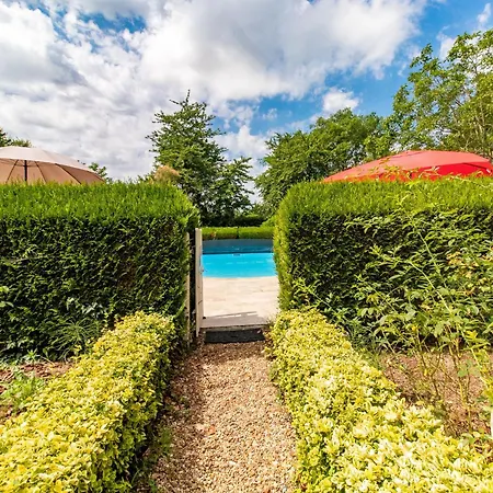 D'hotes Elegantes A Avec Piscine Chauffee Et Wifi - Fr-1-622-115 ベッド・アンド・ブレックファスト *