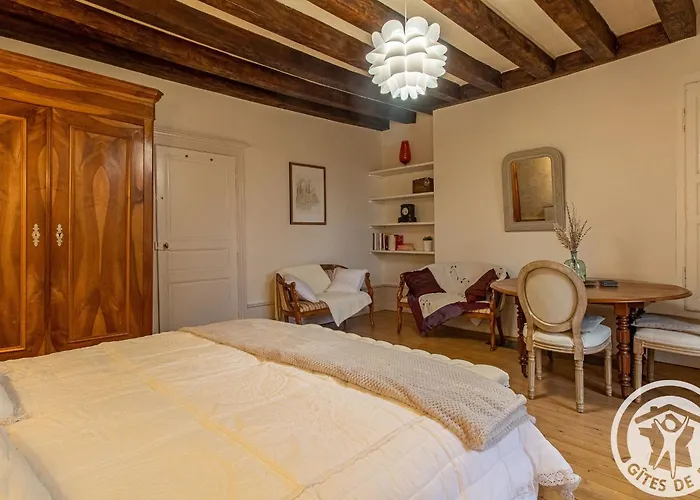 D'hotes Elegantes A Avec Piscine Chauffee Et Wifi - Fr-1-622-115 La Menitré