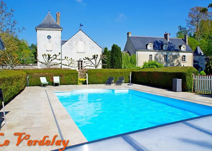 Panzió D'hotes Elegantes A Avec Piscine Chauffee Et Wifi - Fr-1-622-115 La Menitré