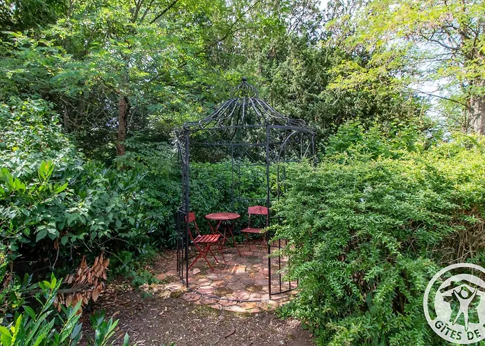 D'hotes Elegantes A Avec Piscine Chauffee Et Wifi - Fr-1-622-115 Panzió *