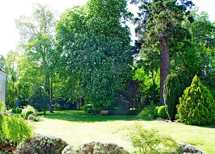 D'hotes Elegantes A Avec Piscine Chauffee Et Wifi - Fr-1-622-115 La Menitré