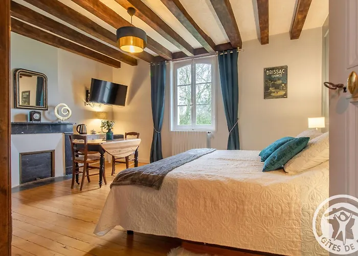 D'hotes Elegantes A Avec Piscine Chauffee Et Wifi - Fr-1-622-115 *